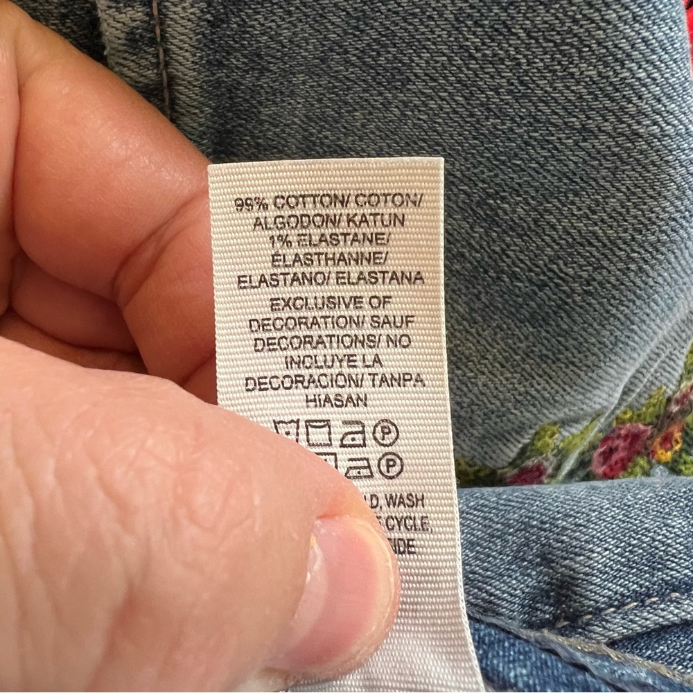 Lucky Brand 7W14071 Floral Cross Stitch Ava Crop Jeans Size 6 - Picture 8 of 8